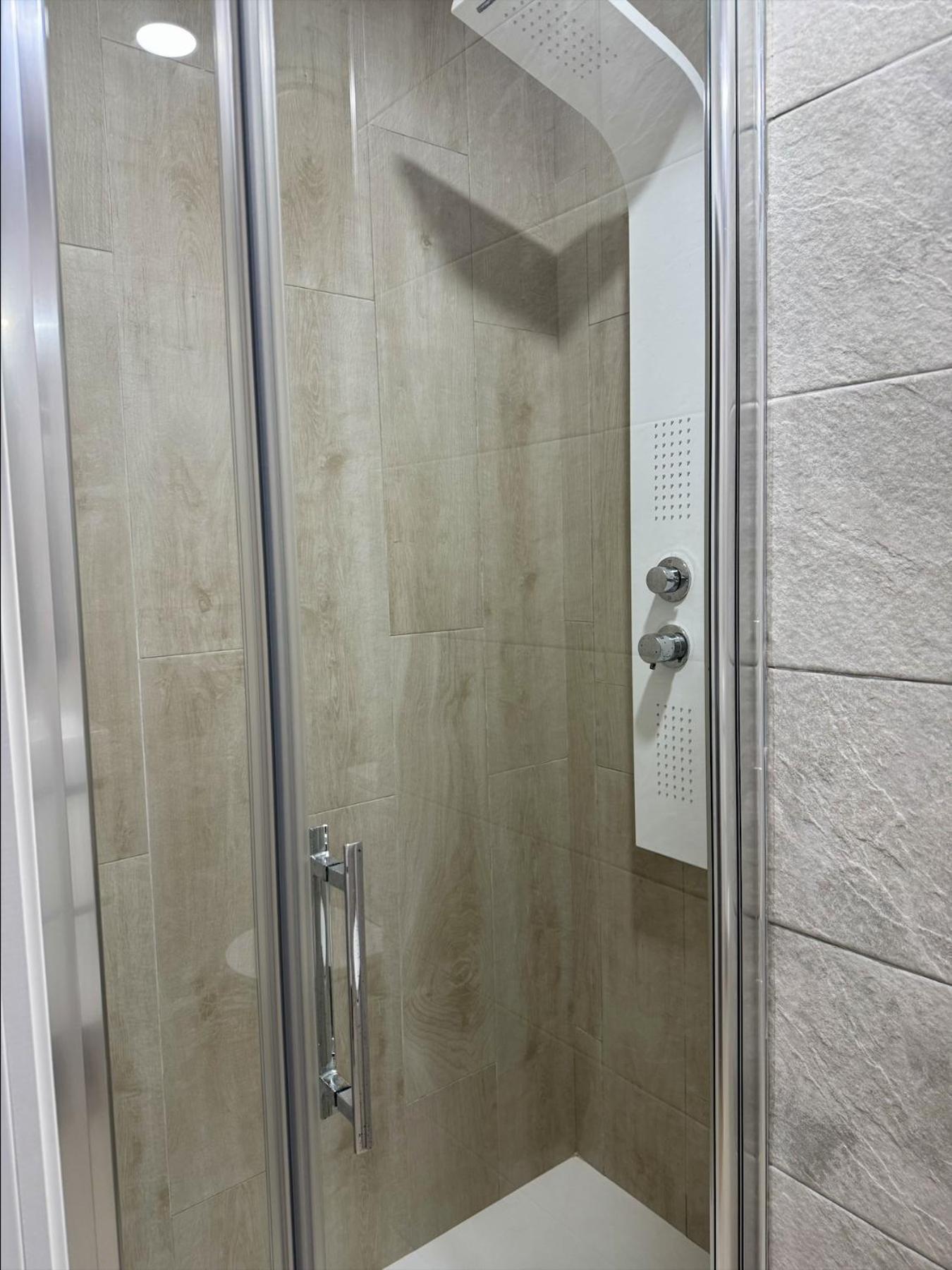 ולנסיה Cabanyal Apto Luminoso Y Playa מראה חיצוני תמונה